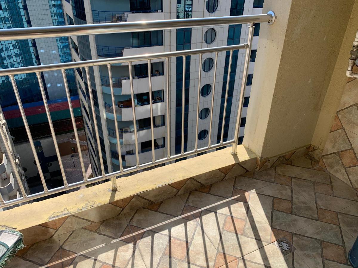 Park Azure Apartment Deluxe 2 Bedroom バクー エクステリア 写真