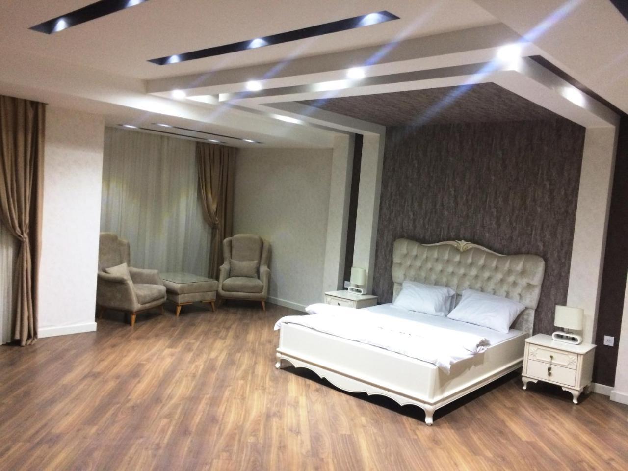Park Azure Apartment Deluxe 2 Bedroom バクー エクステリア 写真