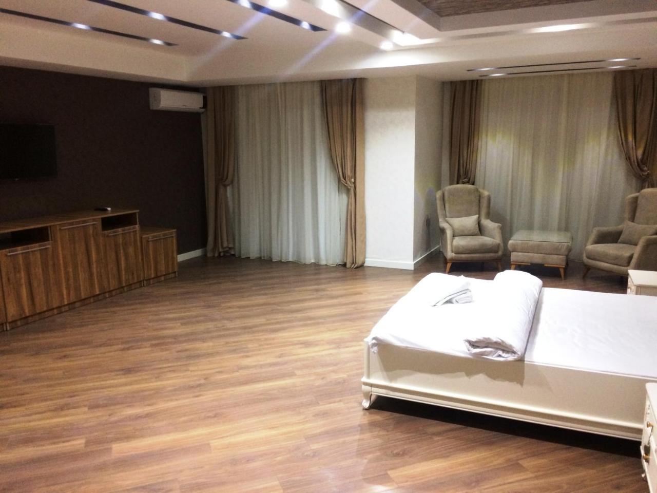Park Azure Apartment Deluxe 2 Bedroom バクー エクステリア 写真