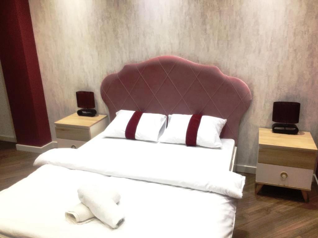 Park Azure Apartment Deluxe 2 Bedroom バクー エクステリア 写真